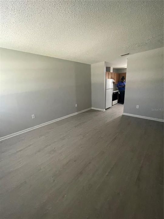 出租: $1,095 (2 贝兹, 1 浴室, 751 平方英尺)