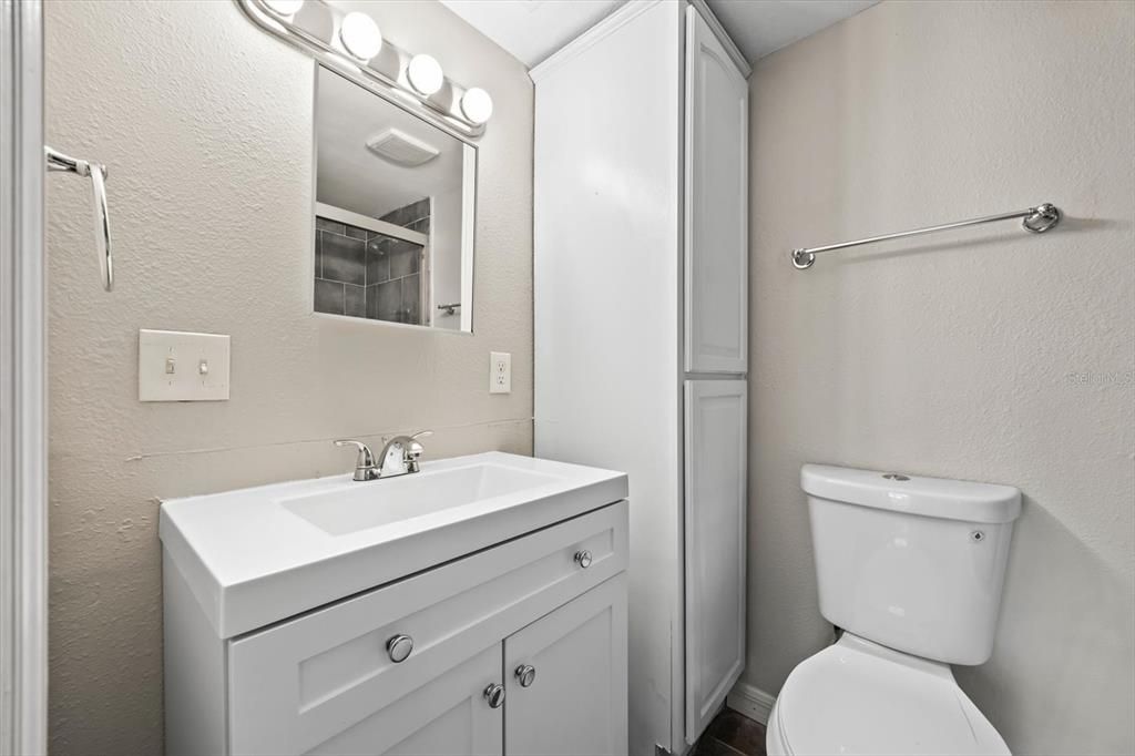 For Sale: $109,777 (1 beds, 1 baths, 504 Square Feet)