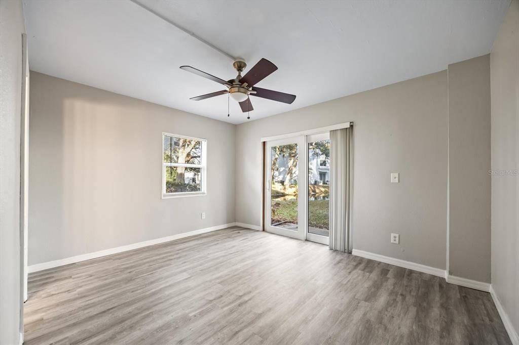 For Sale: $109,777 (1 beds, 1 baths, 504 Square Feet)