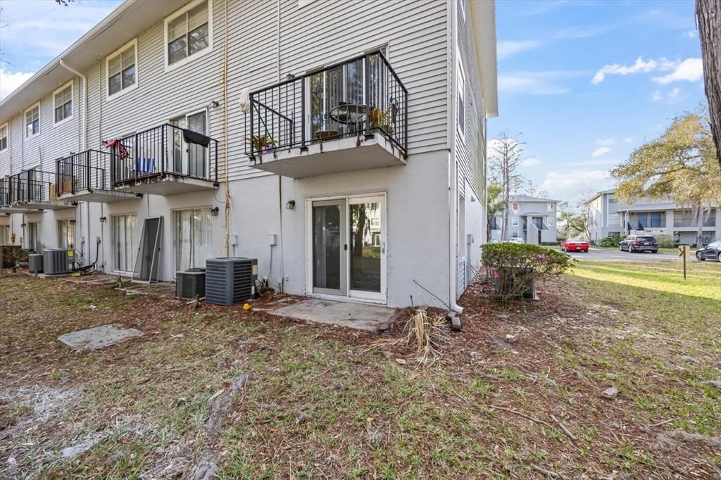 For Sale: $109,777 (1 beds, 1 baths, 504 Square Feet)