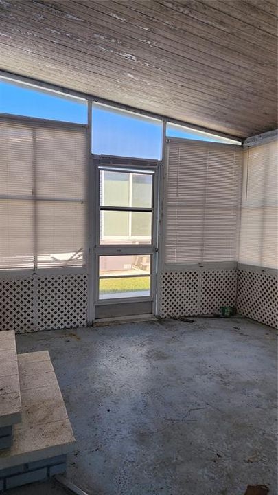 待售: $120,000 (2 贝兹, 2 浴室, 1151 平方英尺)