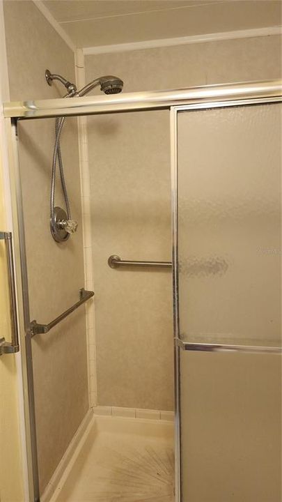 待售: $120,000 (2 贝兹, 2 浴室, 1151 平方英尺)