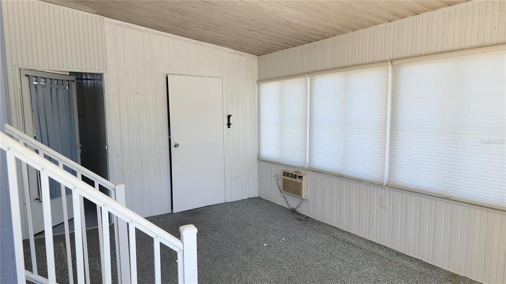 待售: $120,000 (2 贝兹, 2 浴室, 1151 平方英尺)