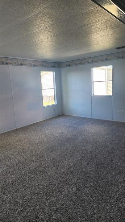 待售: $120,000 (2 贝兹, 2 浴室, 1151 平方英尺)