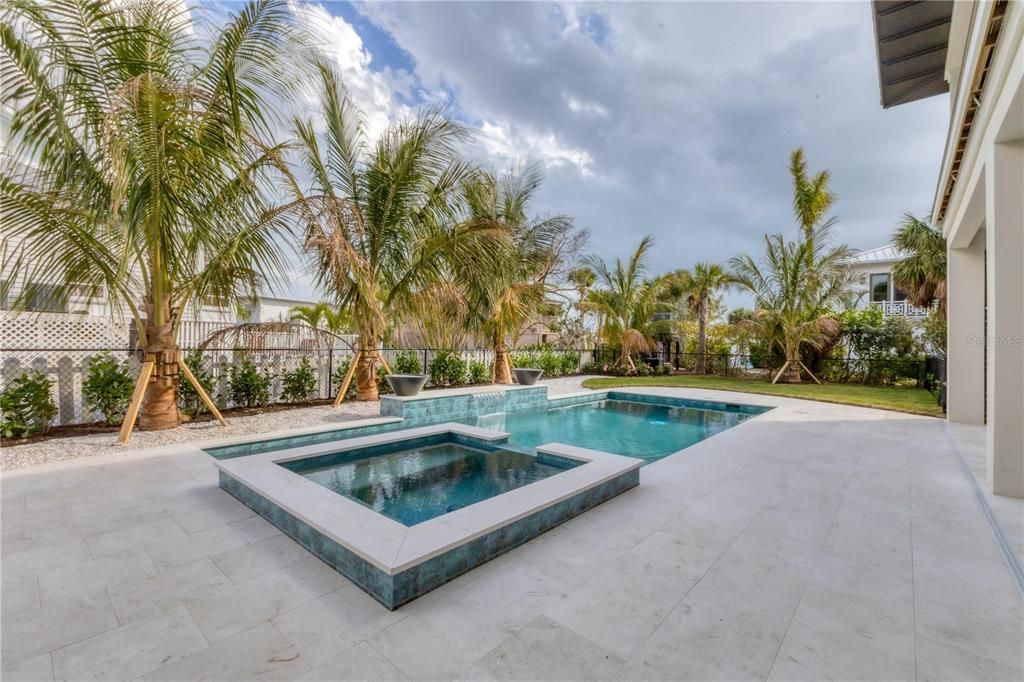 На продажу: $4,850,000 (4 спален, 4 ванн, 2915 Квадратных фут)