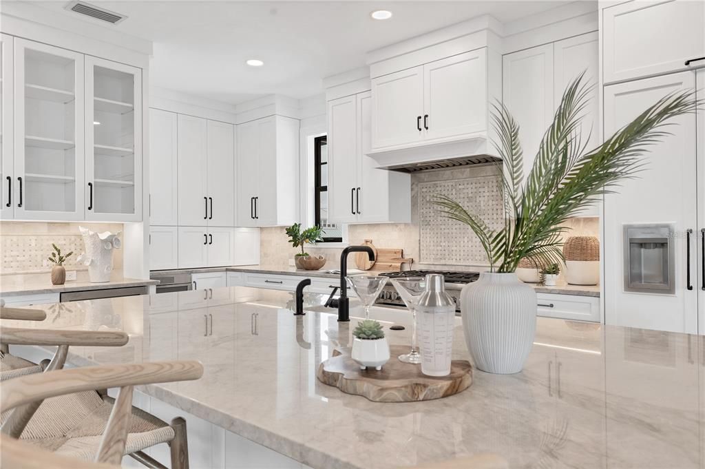 На продажу: $4,850,000 (4 спален, 4 ванн, 2915 Квадратных фут)