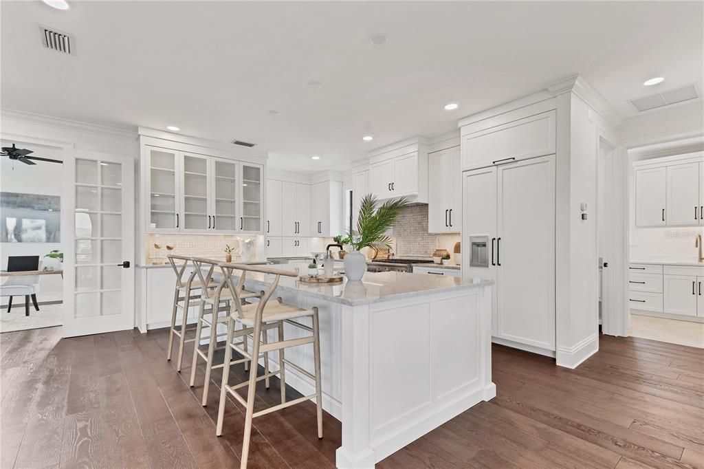 На продажу: $4,850,000 (4 спален, 4 ванн, 2915 Квадратных фут)