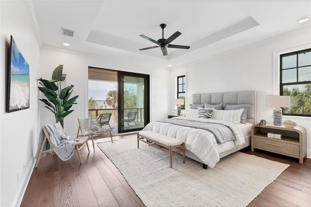 На продажу: $4,850,000 (4 спален, 4 ванн, 2915 Квадратных фут)