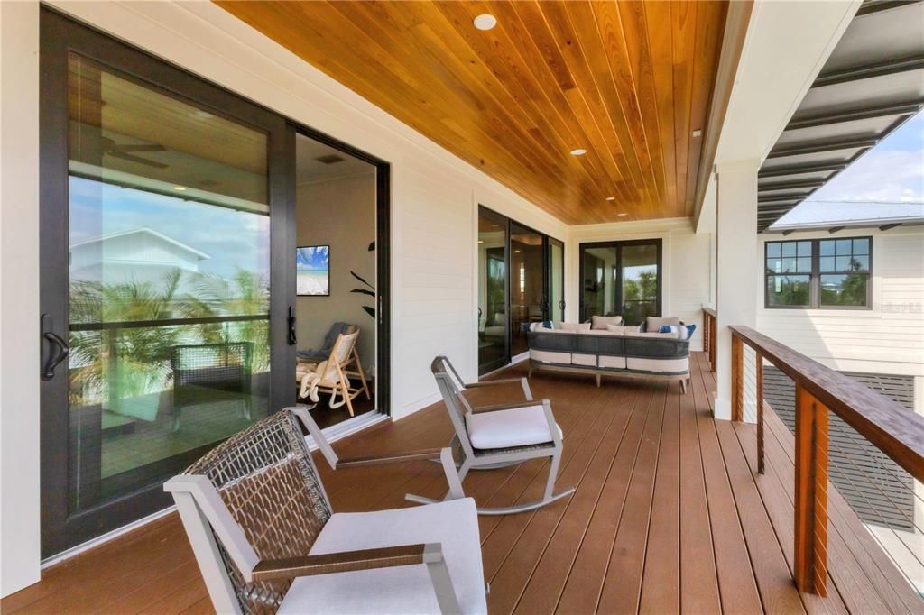 На продажу: $4,850,000 (4 спален, 4 ванн, 2915 Квадратных фут)