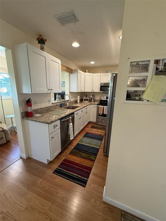 For Rent: $1,600 (2 beds, 2 baths, 1113 Square Feet)