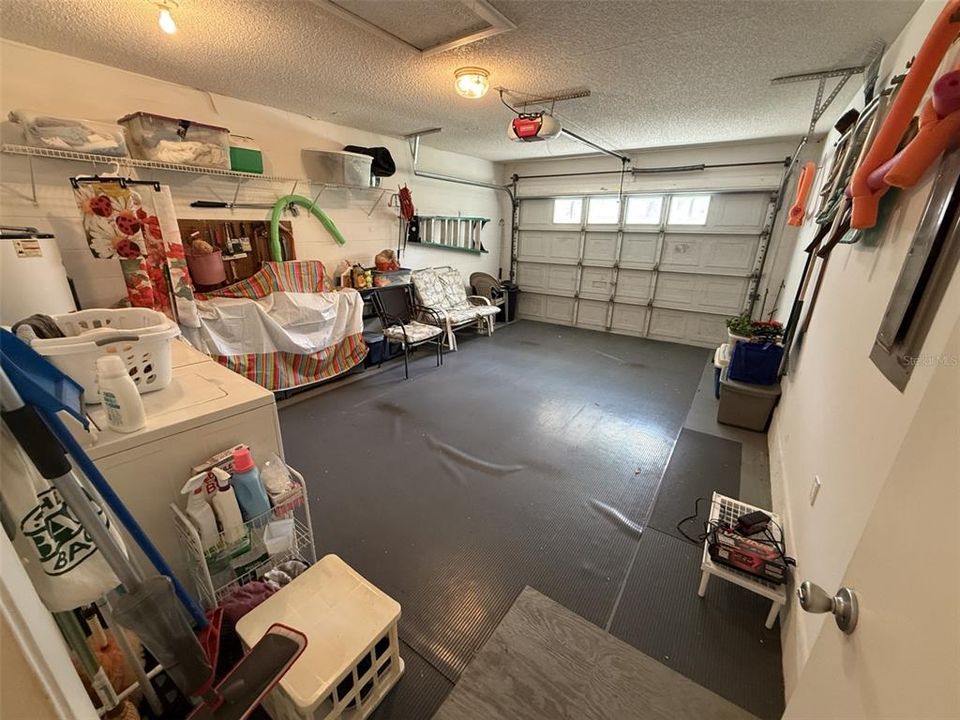 For Rent: $1,600 (2 beds, 2 baths, 1113 Square Feet)