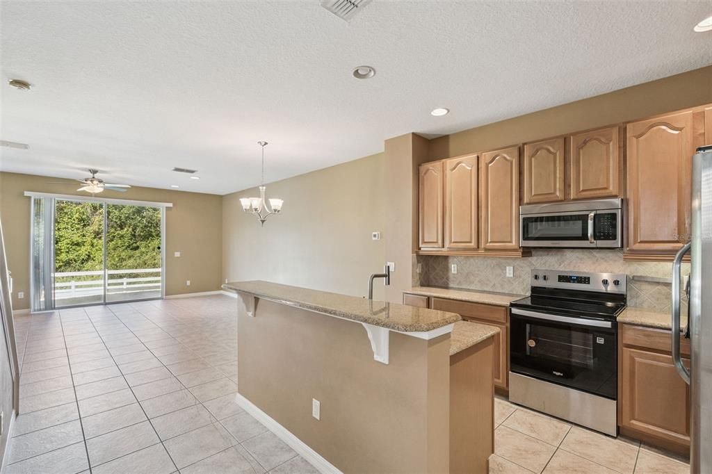 待售: $435,000 (3 贝兹, 2 浴室, 1671 平方英尺)