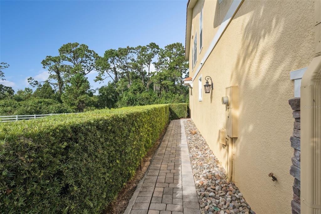 待售: $435,000 (3 贝兹, 2 浴室, 1671 平方英尺)