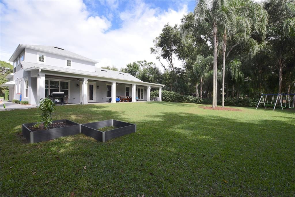 For Rent: $3,995 (3 beds, 2 baths, 2888 Square Feet)