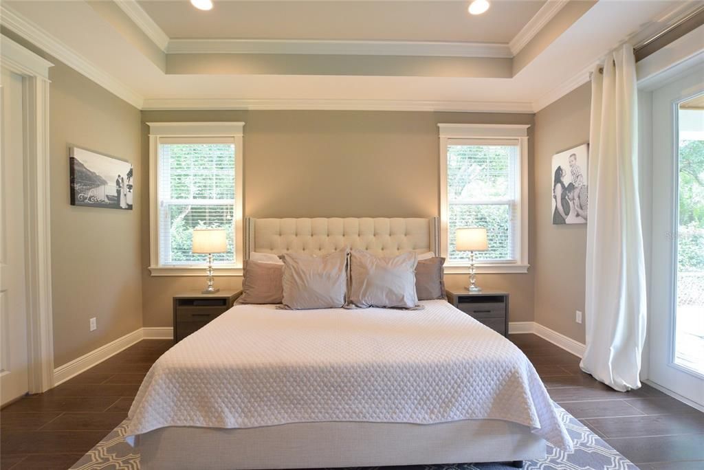 For Rent: $3,995 (3 beds, 2 baths, 2888 Square Feet)