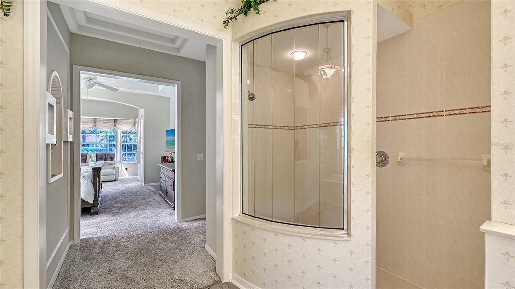 For Sale: $899,000 (3 beds, 3 baths, 2678 Square Feet)