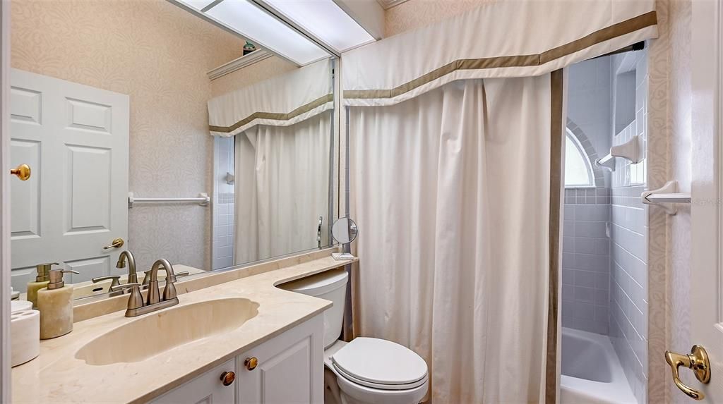 For Sale: $899,000 (3 beds, 3 baths, 2678 Square Feet)