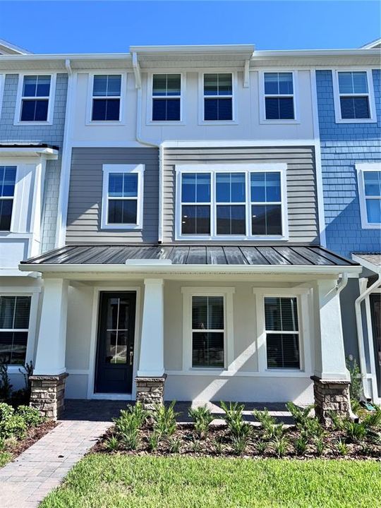 Недавно продано: $599,000 (4 спален, 3 ванн, 2163 Квадратных фут)