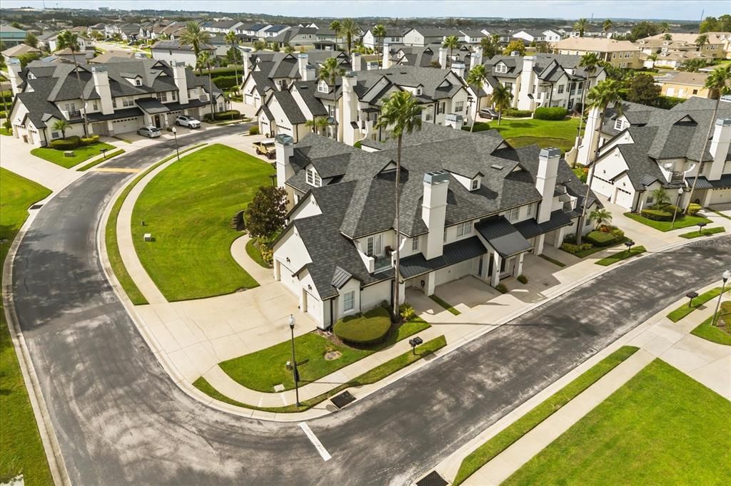 出租: $2,200 (2 贝兹, 2 浴室, 1072 平方英尺)