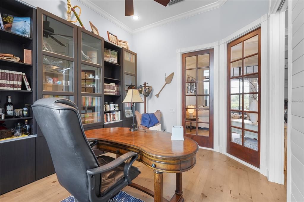 Activo con contrato: $1,350,000 (5 camas, 3 baños, 3319 Pies cuadrados)