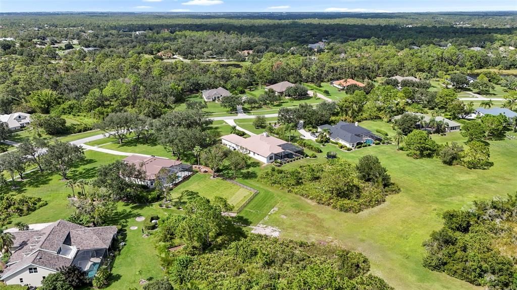 Activo con contrato: $1,350,000 (5 camas, 3 baños, 3319 Pies cuadrados)