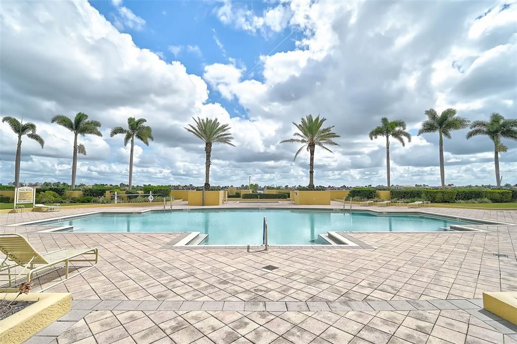 For Sale: $959,900 (3 beds, 3 baths, 2930 Square Feet)