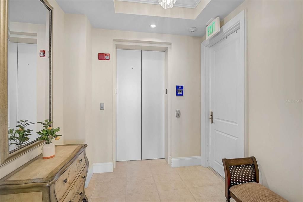 For Sale: $959,900 (3 beds, 3 baths, 2930 Square Feet)