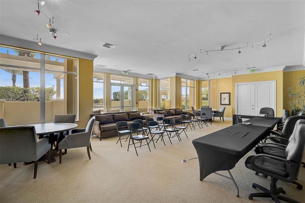 For Sale: $959,900 (3 beds, 3 baths, 2930 Square Feet)