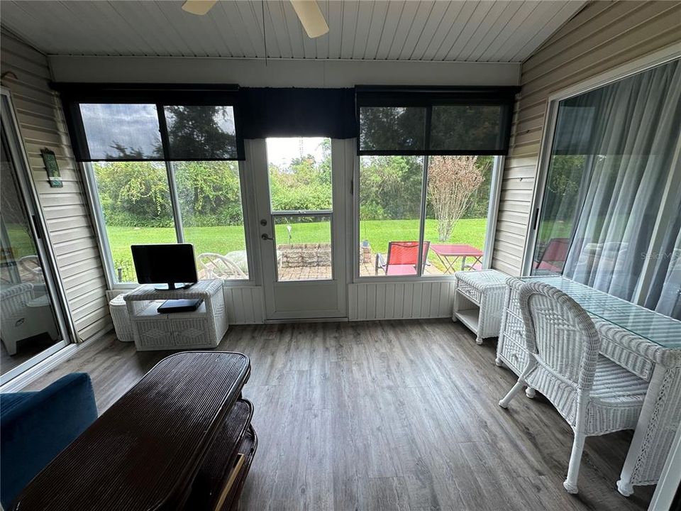 Active With Contract: $260,000 (2 beds, 2 baths, 1316 Square Feet)