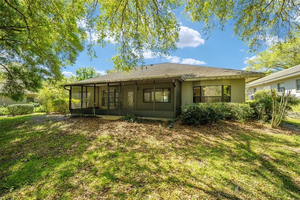 For Rent: $2,000 (3 beds, 2 baths, 2228 Square Feet)