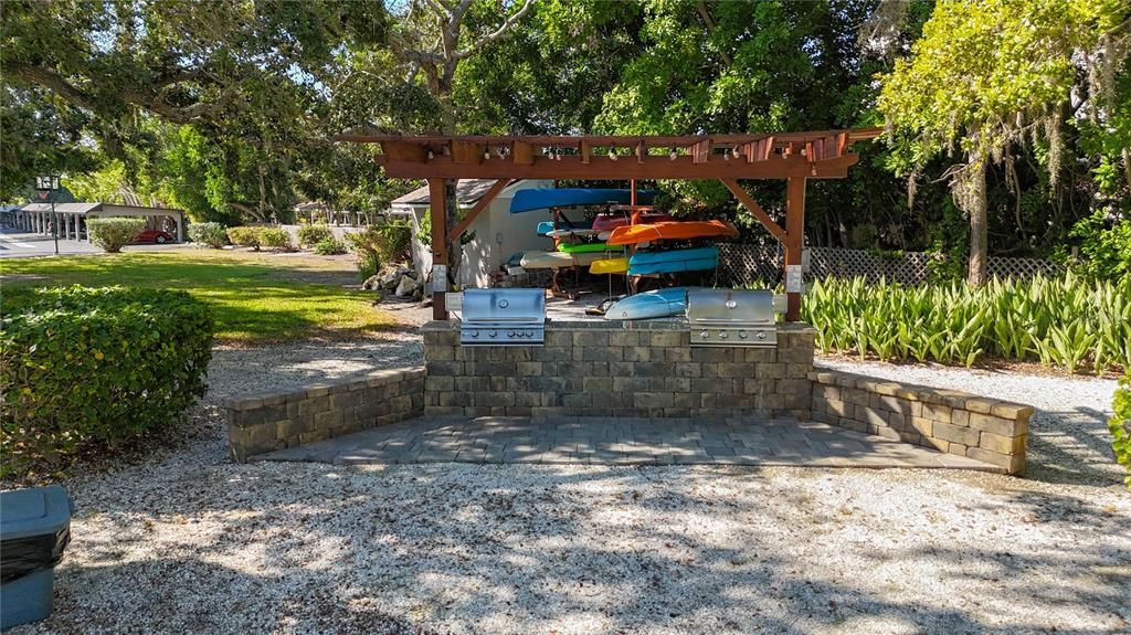 待售: $595,800 (2 贝兹, 2 浴室, 1287 平方英尺)