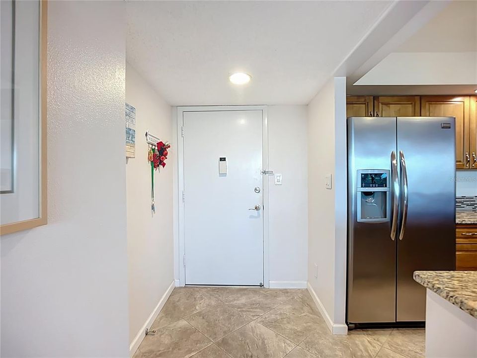 待售: $595,800 (2 贝兹, 2 浴室, 1287 平方英尺)