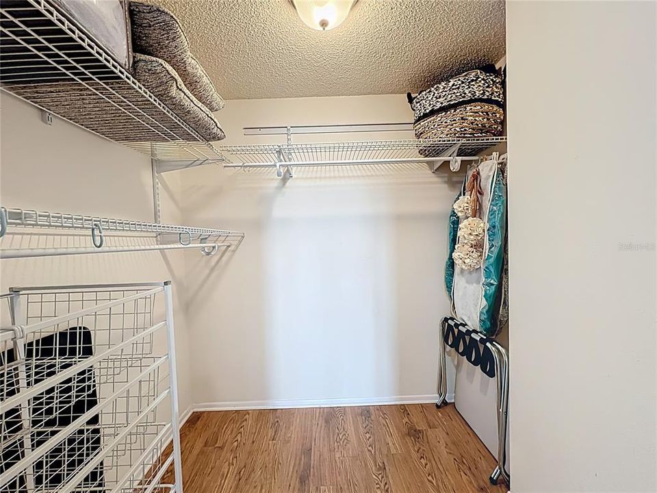 待售: $595,800 (2 贝兹, 2 浴室, 1287 平方英尺)