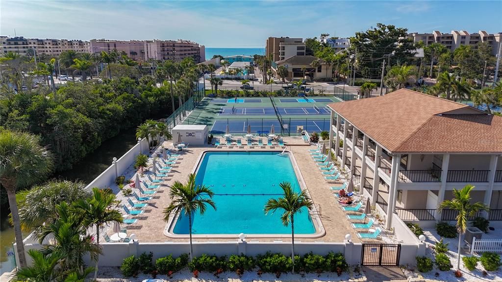 待售: $595,800 (2 贝兹, 2 浴室, 1287 平方英尺)