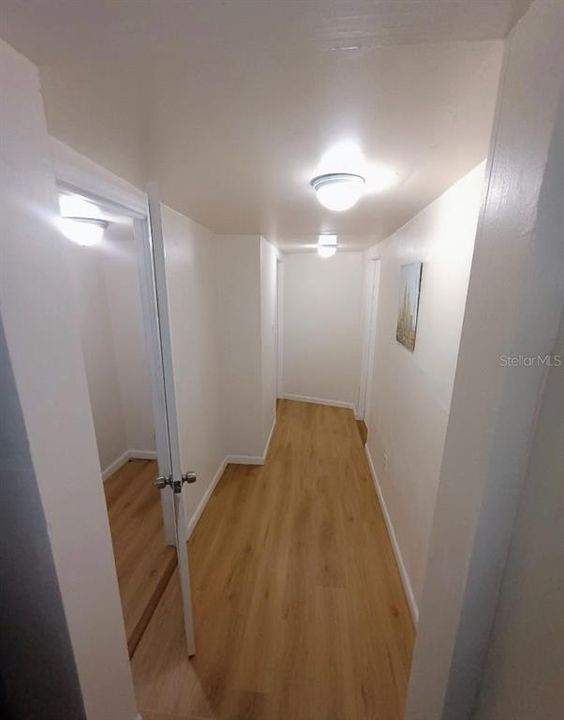 For Sale: $850,000 (4 beds, 4 baths, 2463 Square Feet)