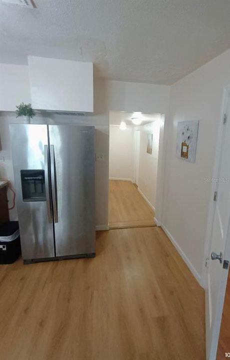 For Sale: $850,000 (4 beds, 4 baths, 2463 Square Feet)