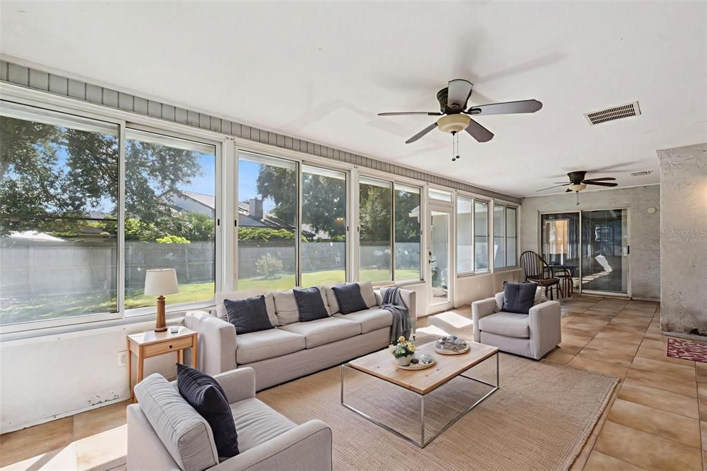 For Sale: $550,000 (4 beds, 3 baths, 2541 Square Feet)