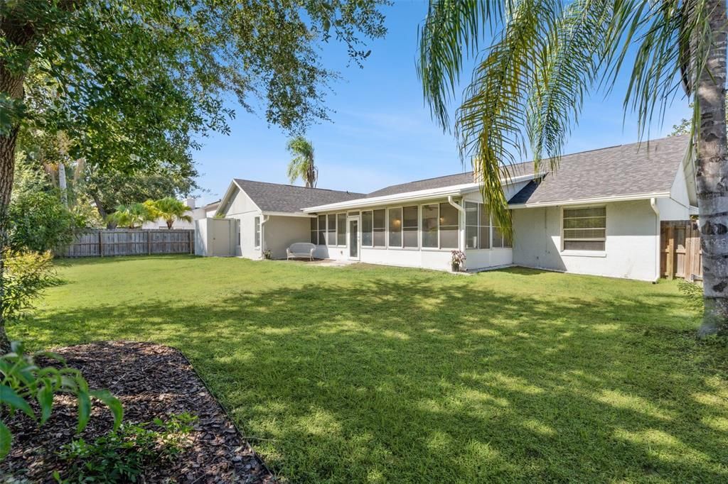 For Sale: $550,000 (4 beds, 3 baths, 2541 Square Feet)