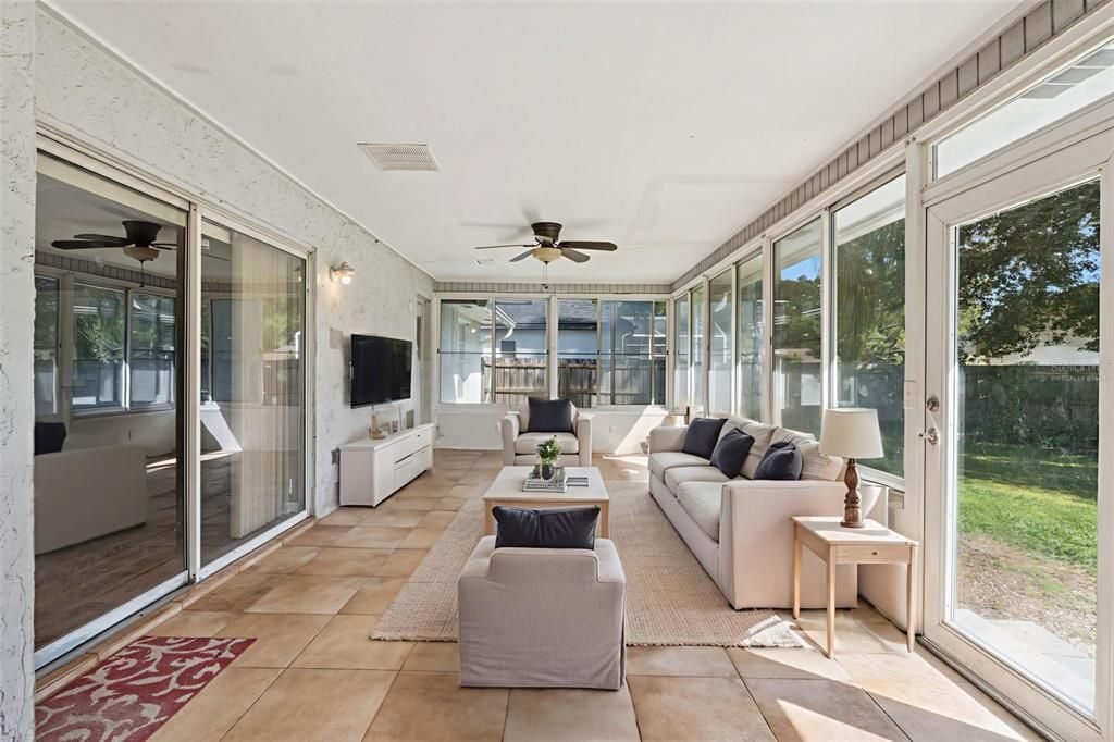 For Sale: $550,000 (4 beds, 3 baths, 2541 Square Feet)