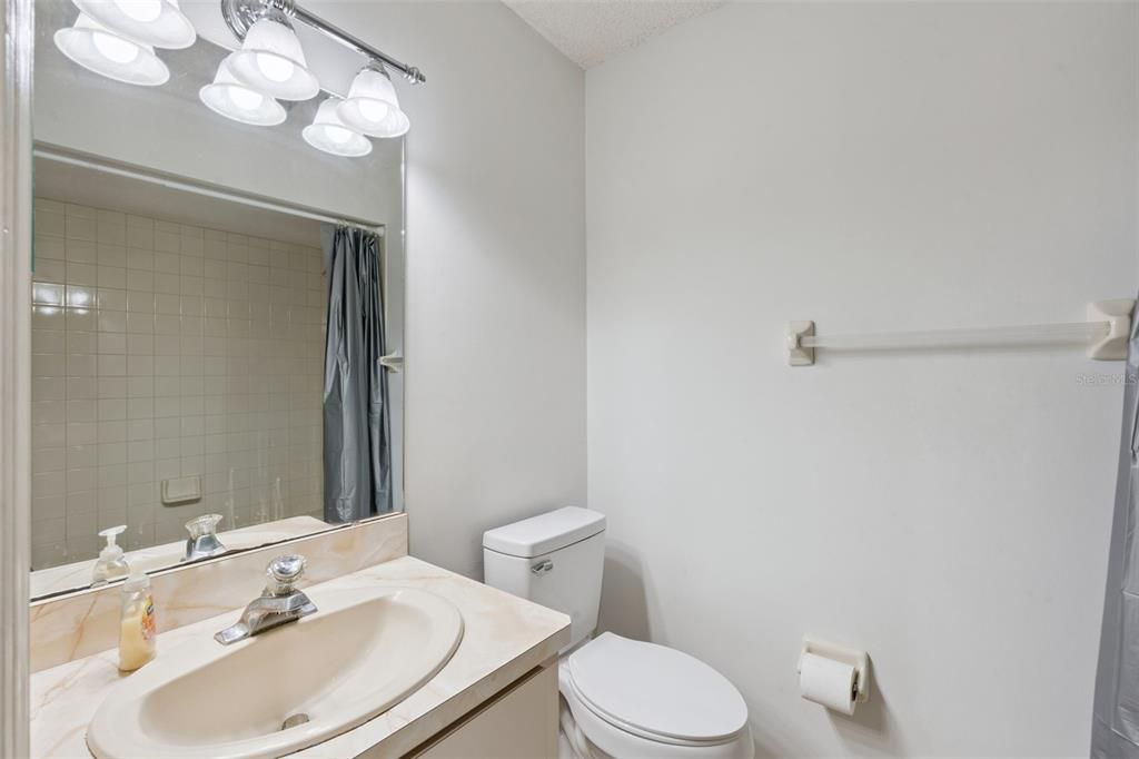 For Sale: $550,000 (4 beds, 3 baths, 2541 Square Feet)