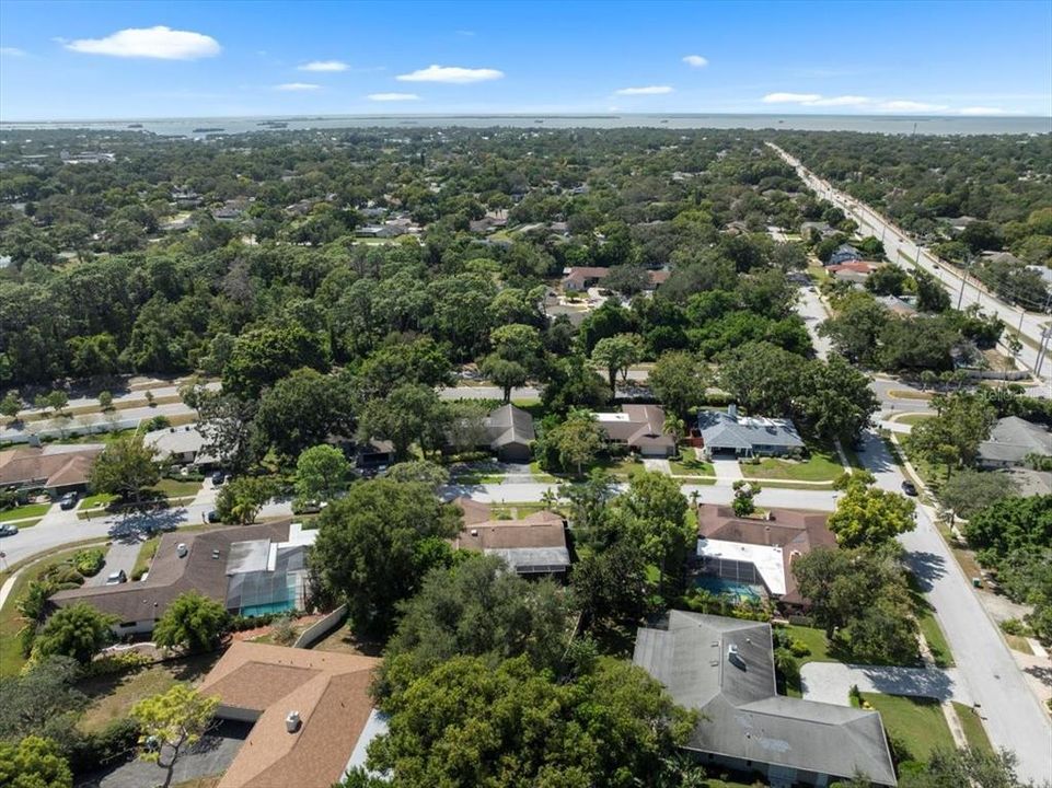 Под контрактом: $549,900 (4 спален, 3 ванн, 2222 Квадратных фут)