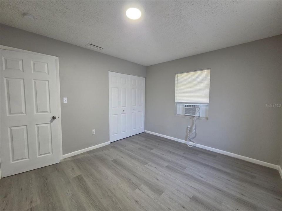 出租: $1,195 (2 贝兹, 1 浴室, 751 平方英尺)