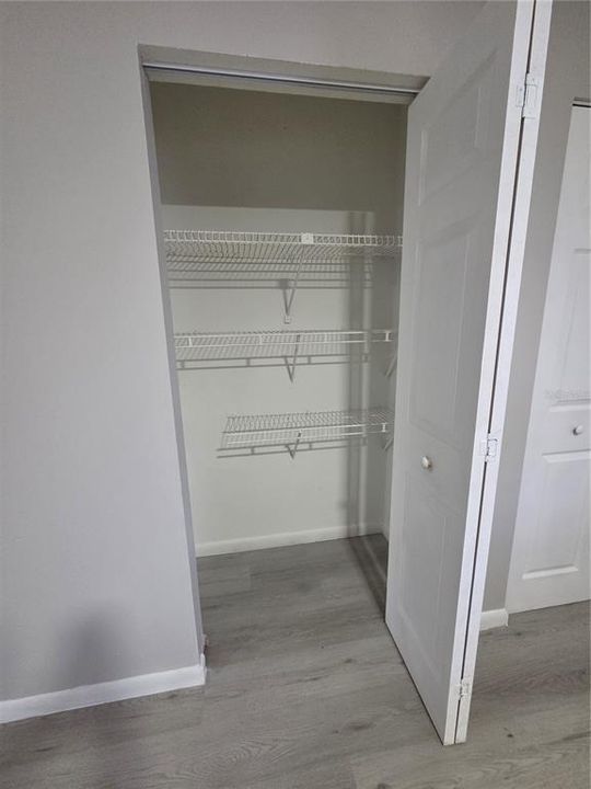 出租: $1,195 (2 贝兹, 1 浴室, 751 平方英尺)