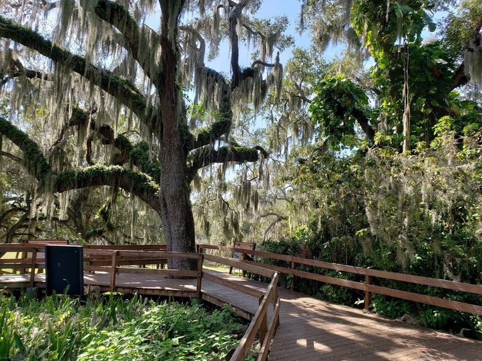 For Sale: $799,000 (2 beds, 2 baths, 1611 Square Feet)