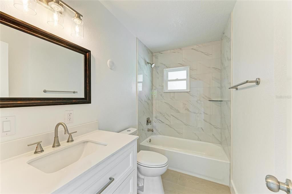 For Sale: $799,000 (2 beds, 2 baths, 1611 Square Feet)