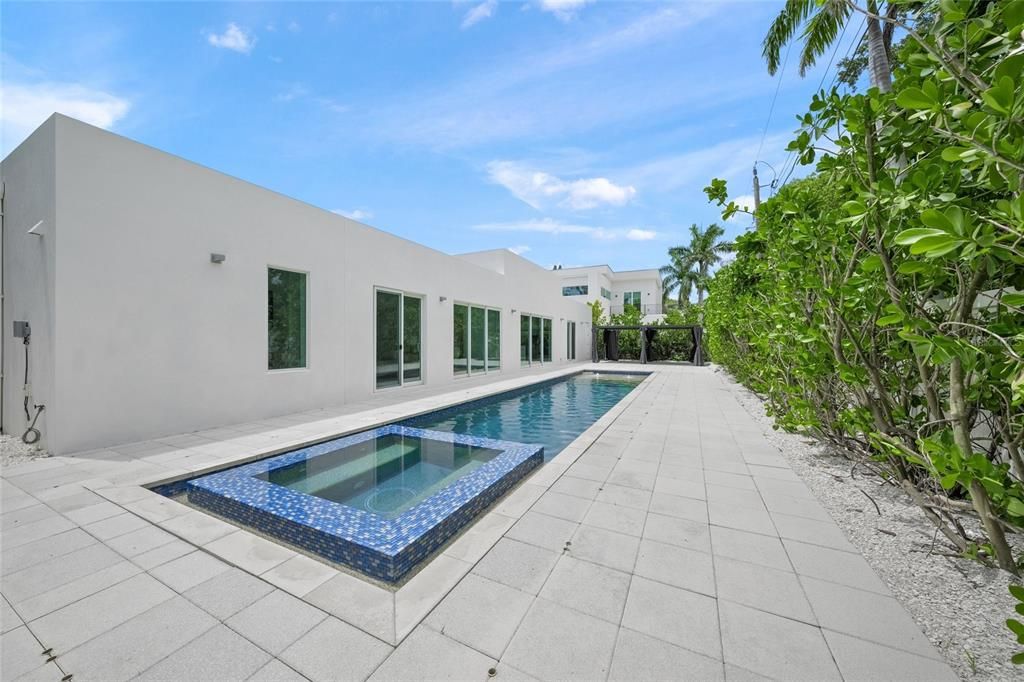 En Renta: $13,000 (4 camas, 4 baños, 3047 Pies cuadrados)