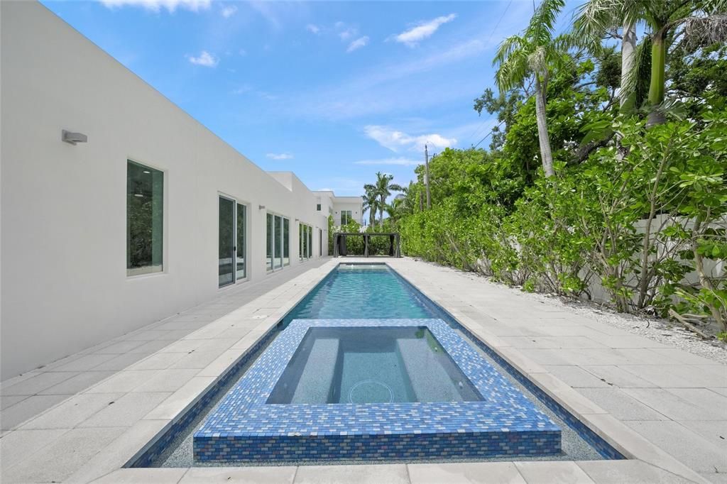 En Renta: $13,000 (4 camas, 4 baños, 3047 Pies cuadrados)