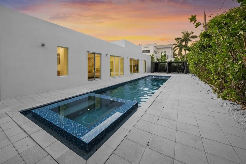 En Renta: $13,000 (4 camas, 4 baños, 3047 Pies cuadrados)