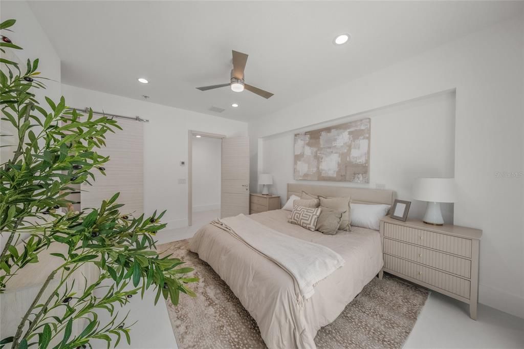 En Renta: $13,000 (4 camas, 4 baños, 3047 Pies cuadrados)