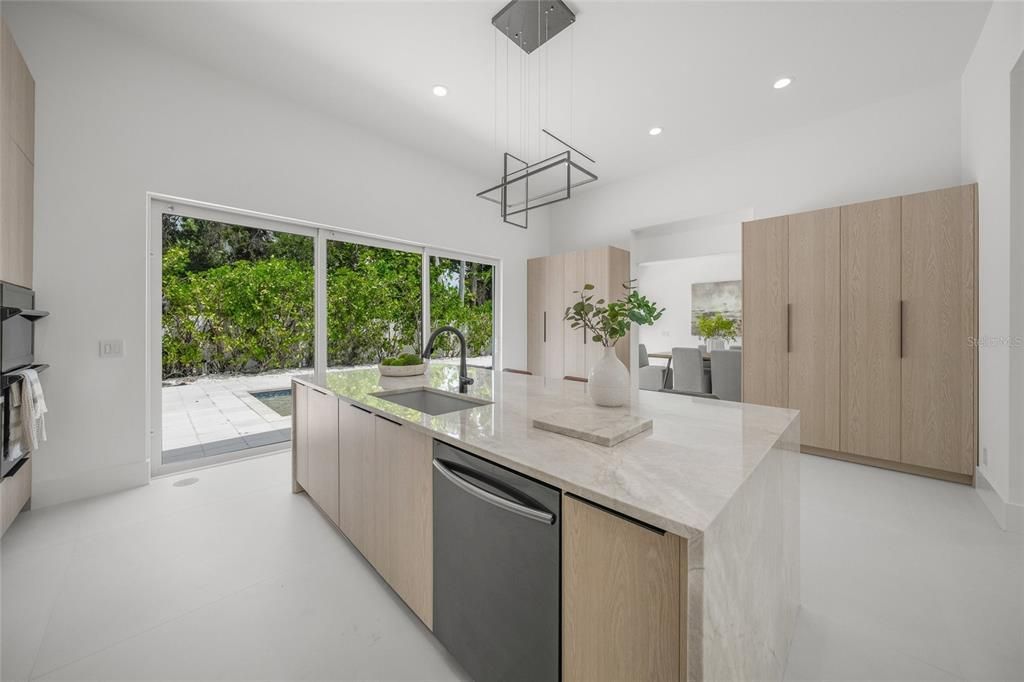 En Renta: $13,000 (4 camas, 4 baños, 3047 Pies cuadrados)